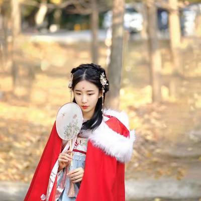汉服模特