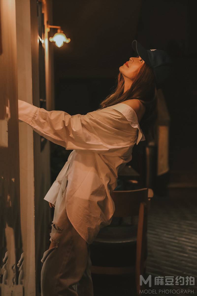 夜景模特
