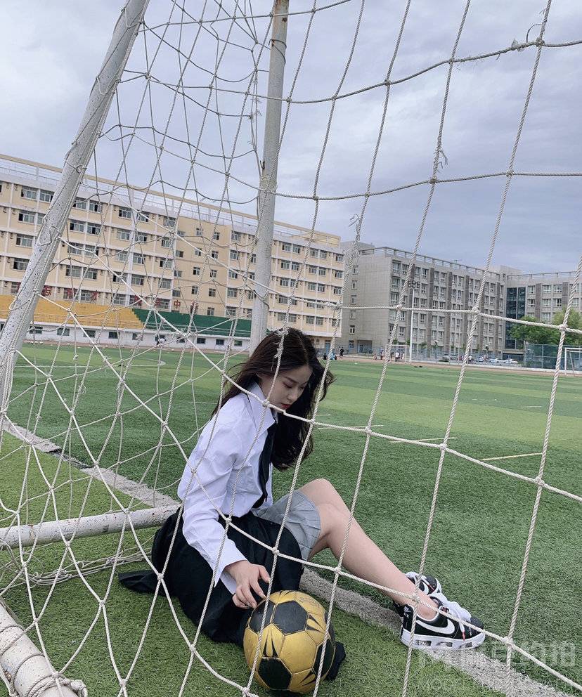校园模特