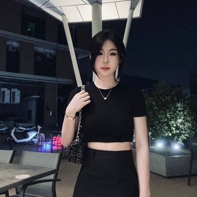 黑白模特