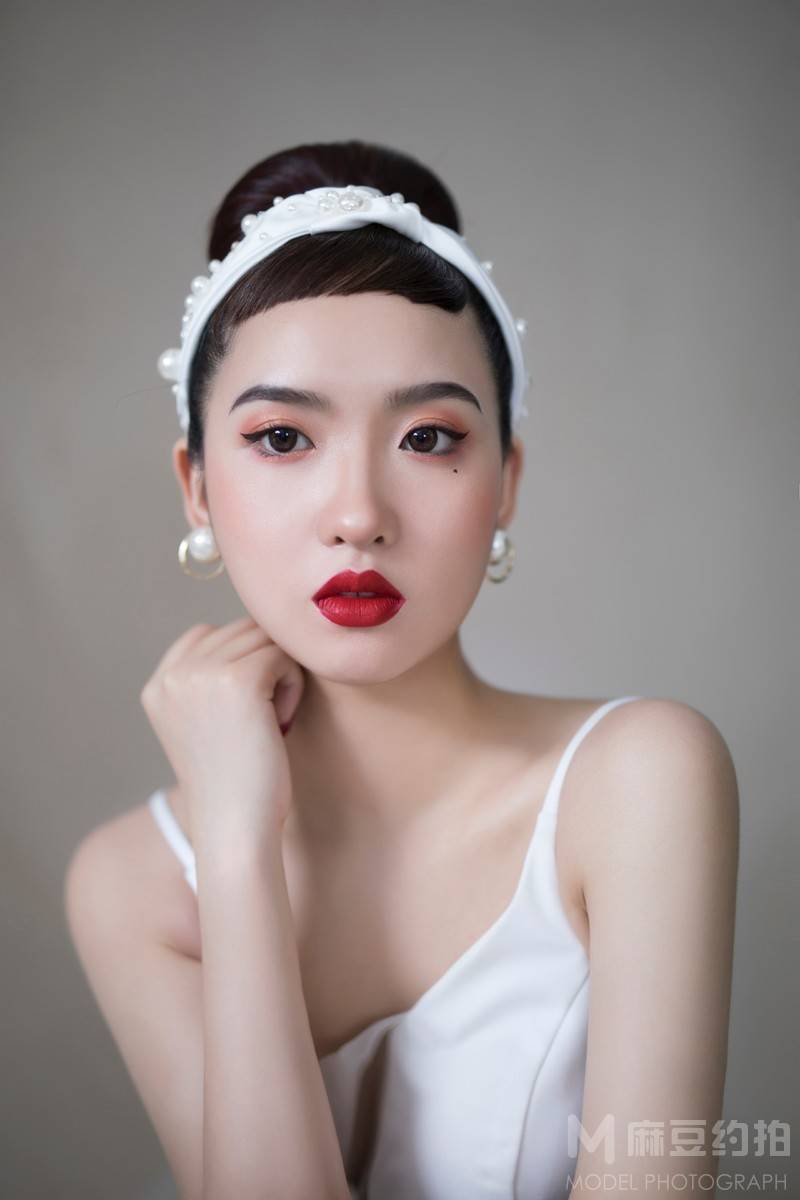 妆容模特