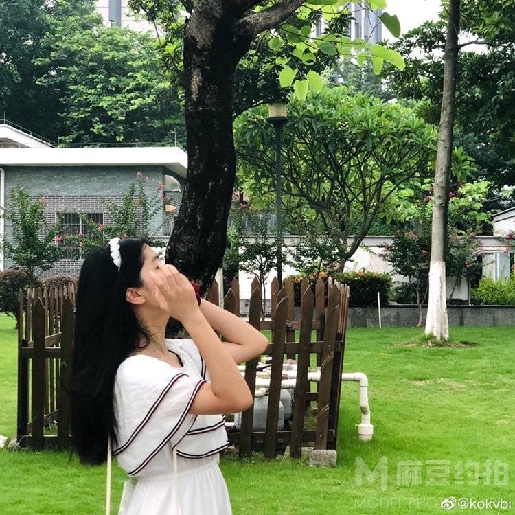 清新模特