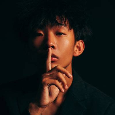黑白模特