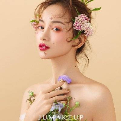 妆容模特