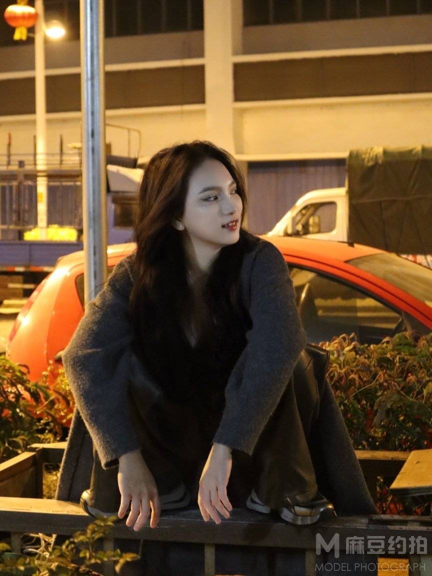夜景模特