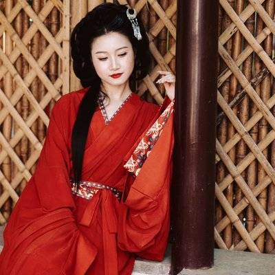 汉服模特