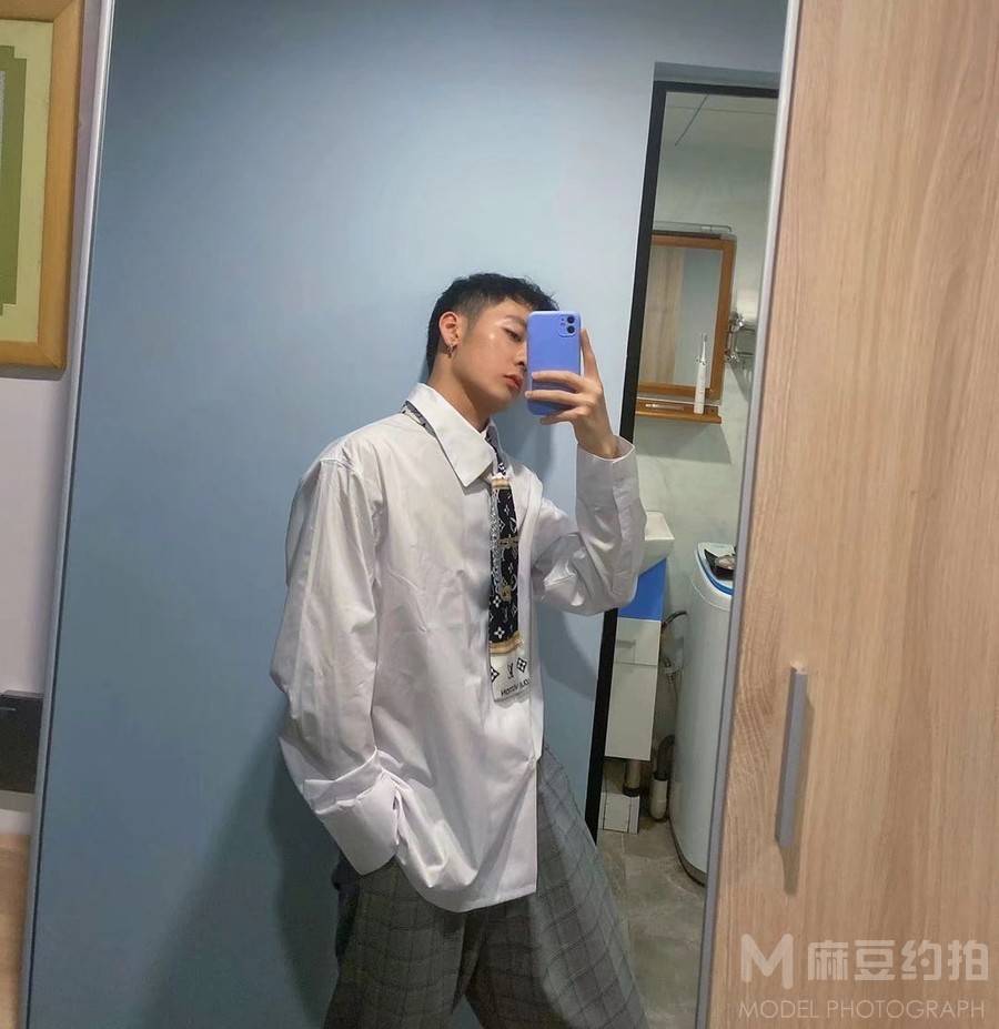 情侣模特