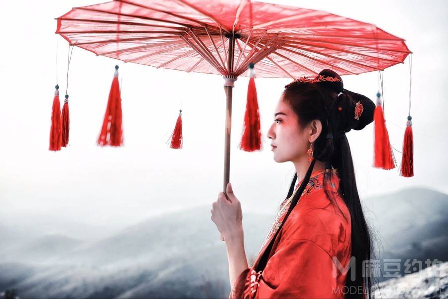 汉服模特