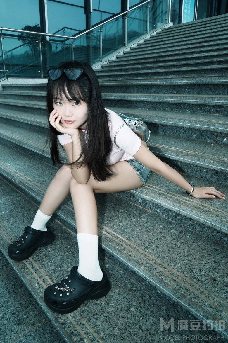 胶片模特