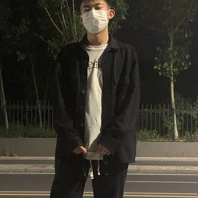 黑白模特