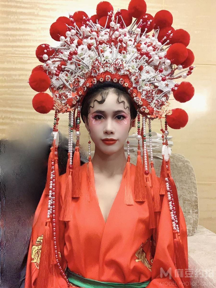 妆容模特