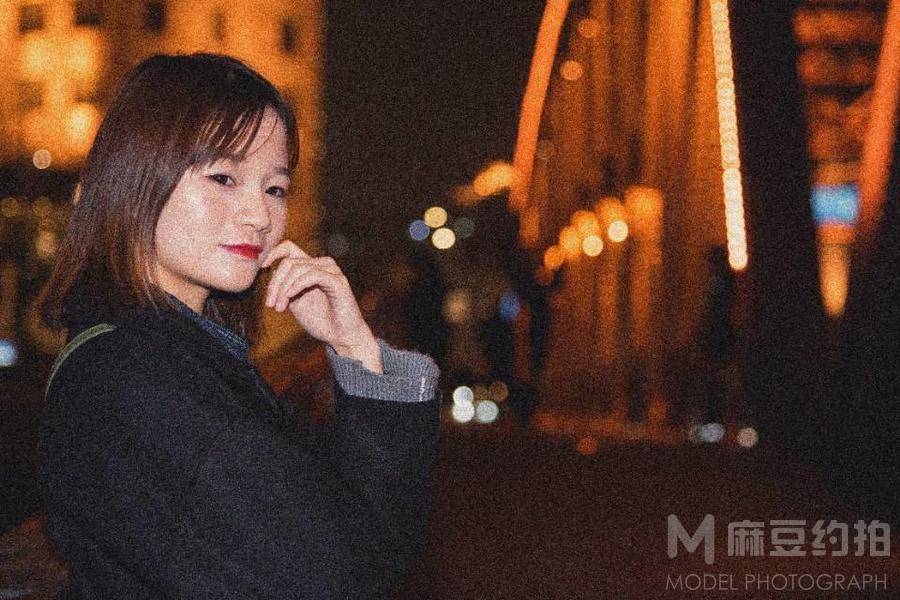 夜景模特