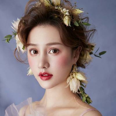 妆容模特
