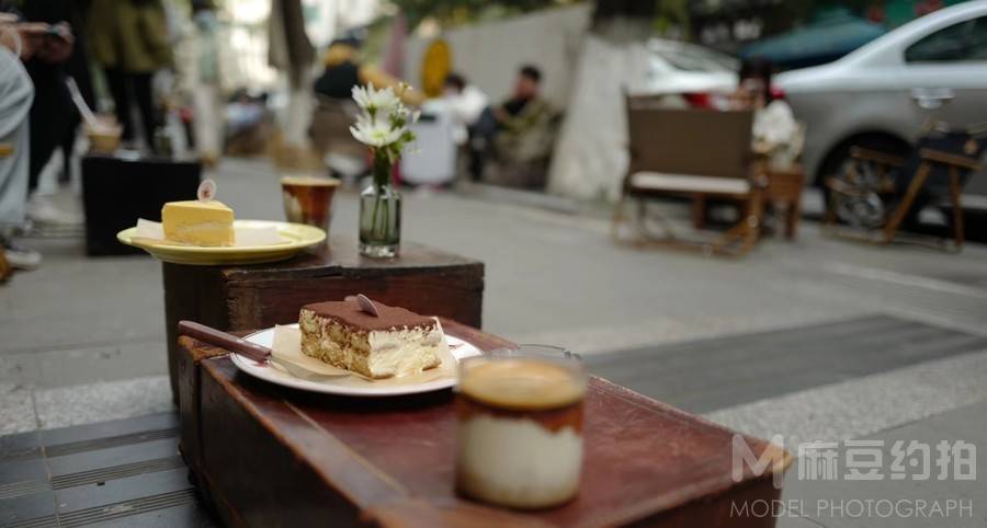 宝丽来模特