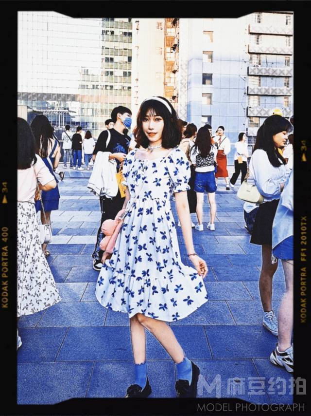 校园模特