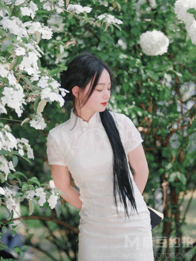 旗袍模特