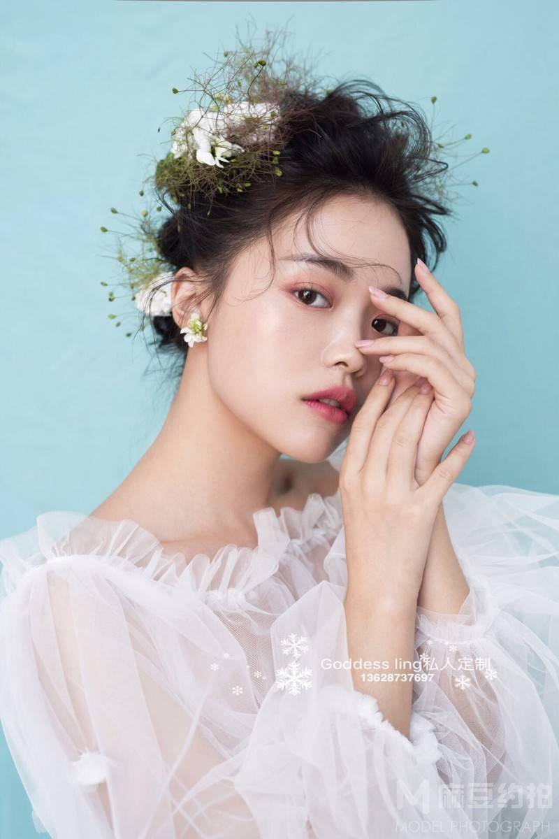 妆容模特