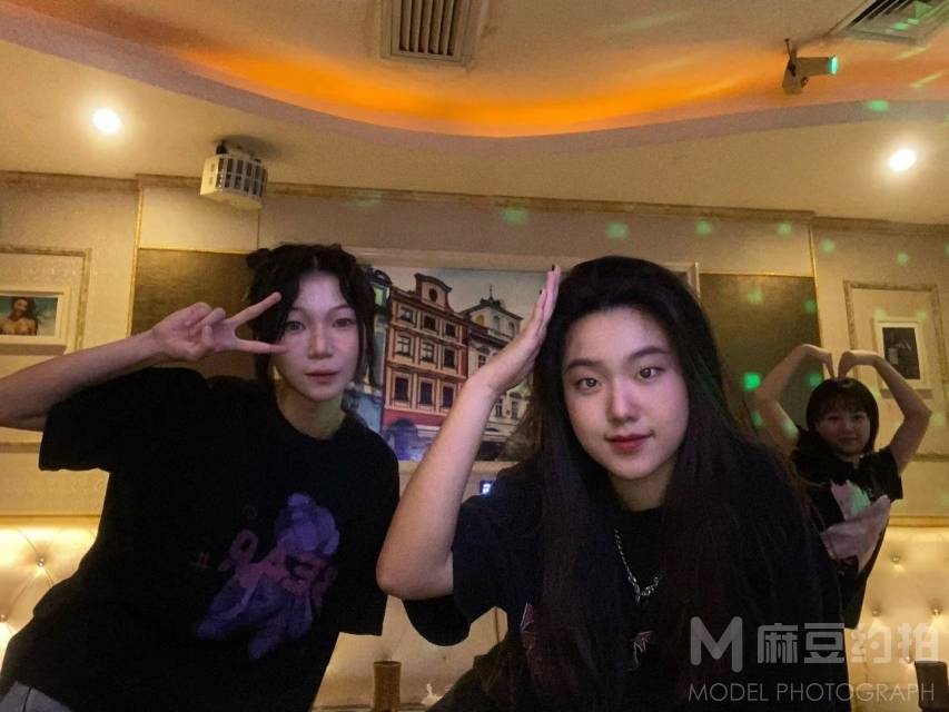 暗黑模特