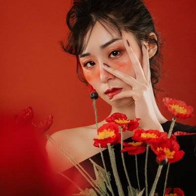 情绪模特