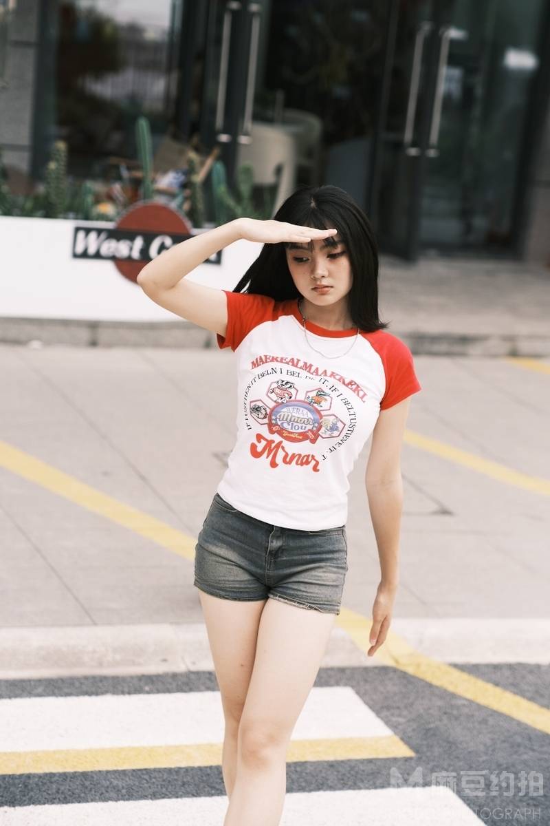 胶片模特
