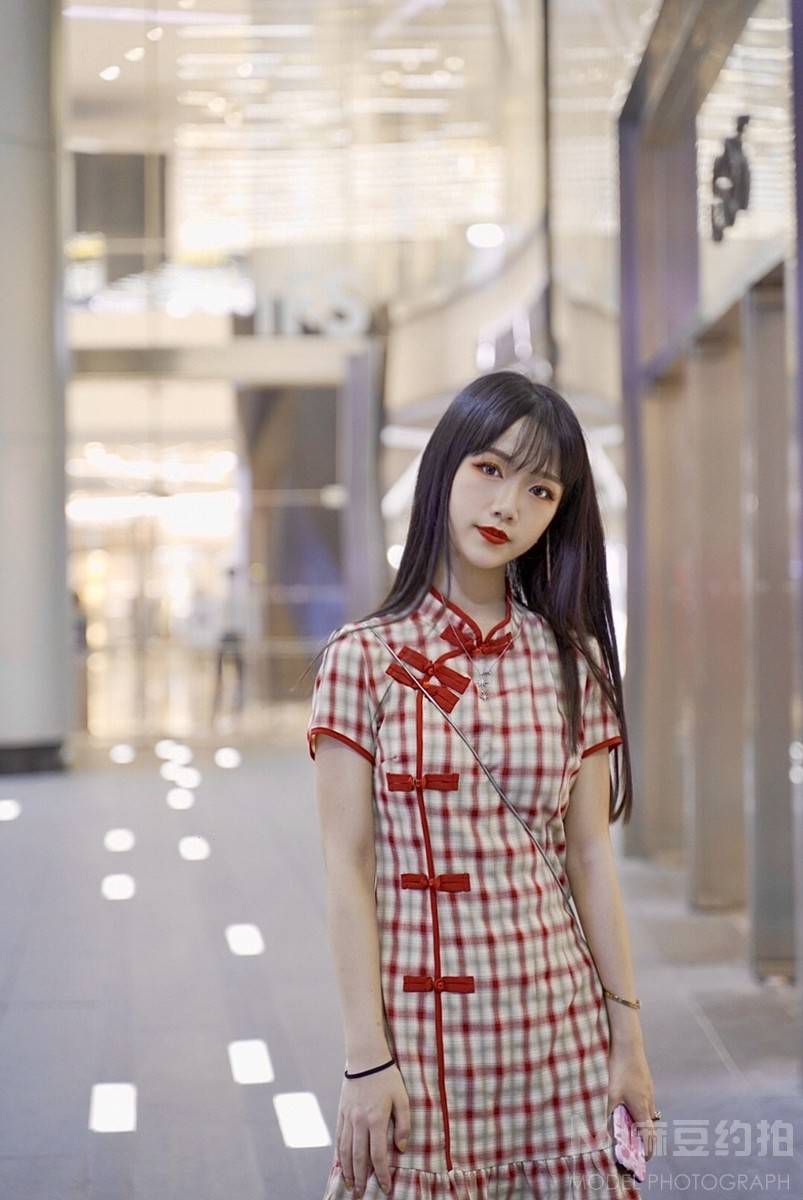 清新模特