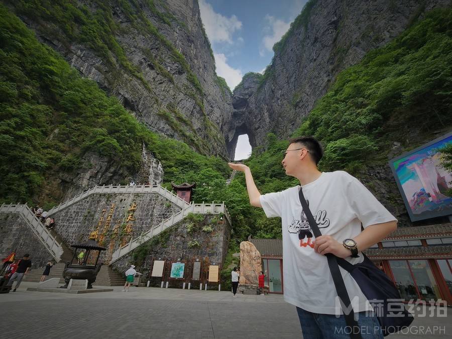 清新模特