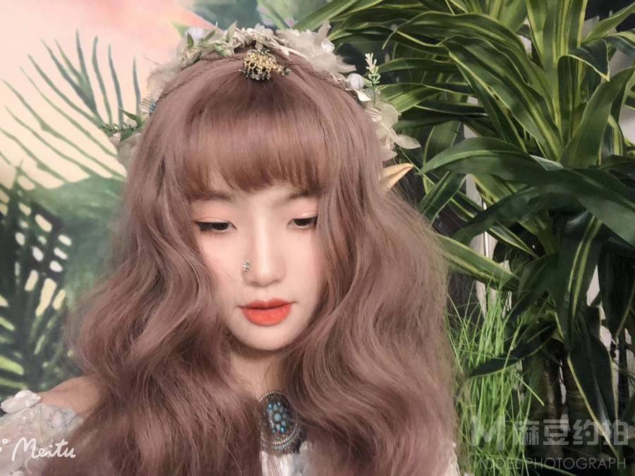 校园模特