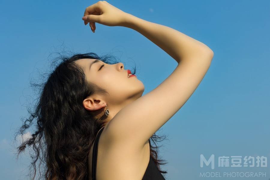 胶片模特