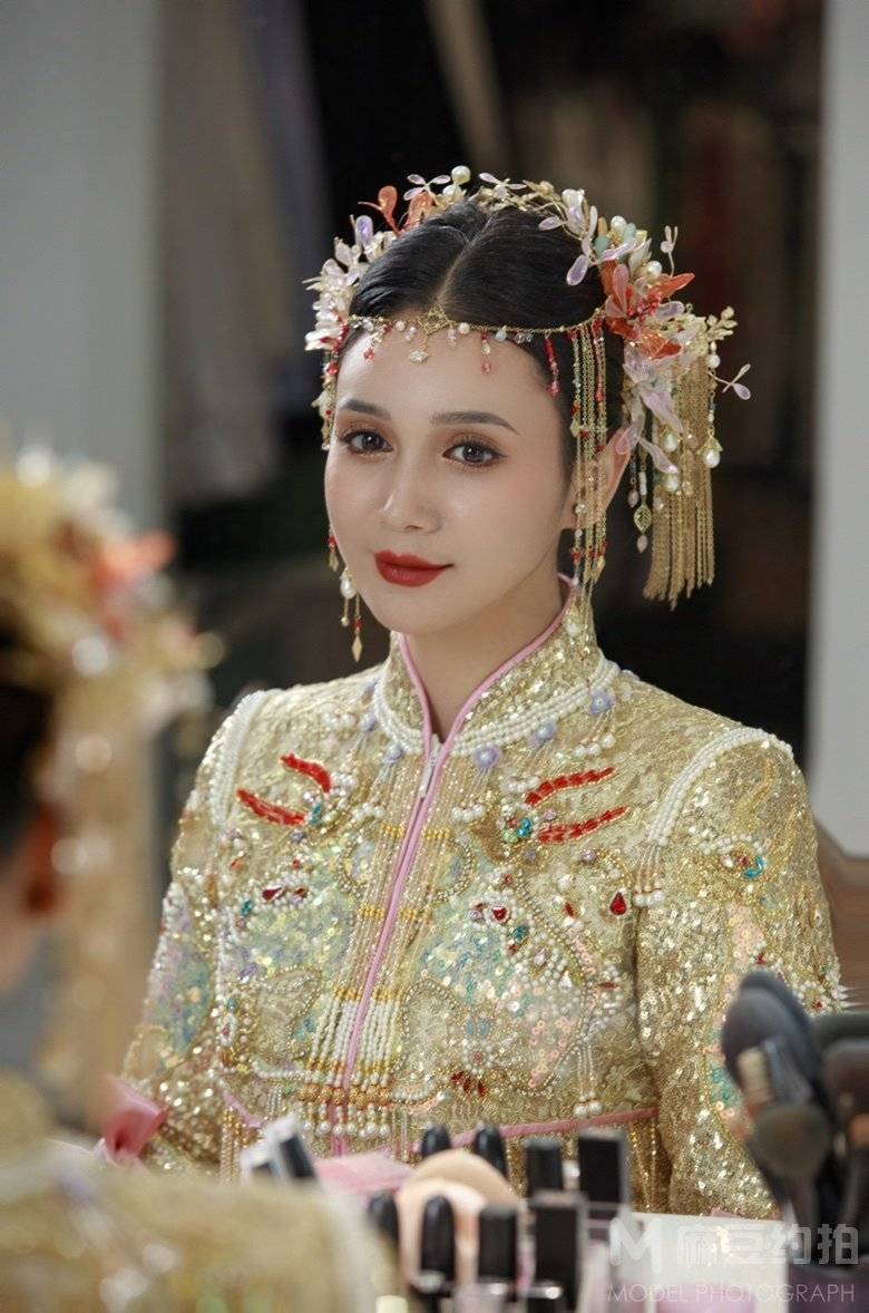 妆容模特