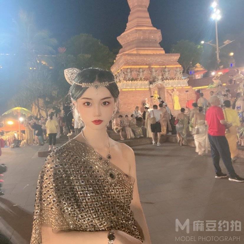 纪实模特