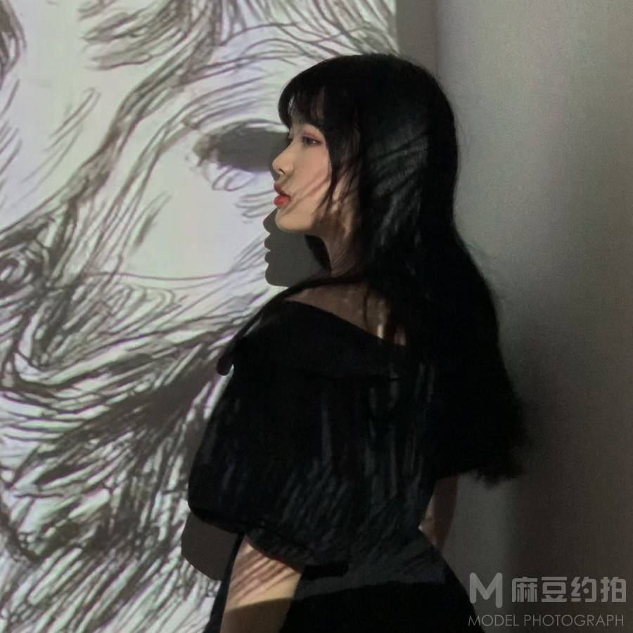 暗黑模特