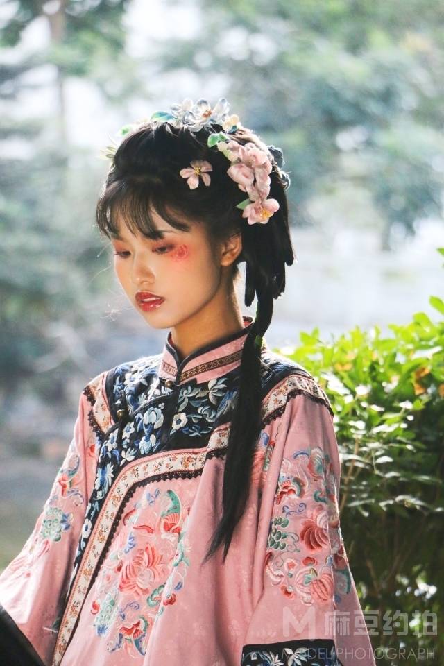 民国模特