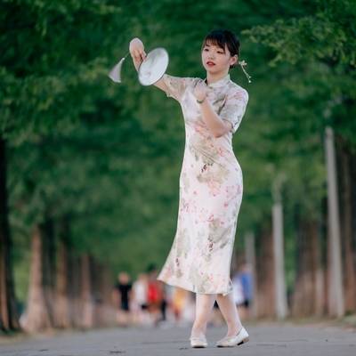 民国模特