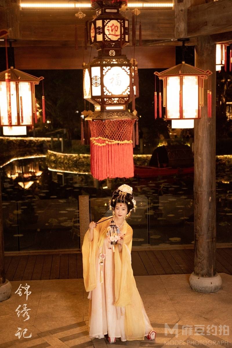 情侣模特
