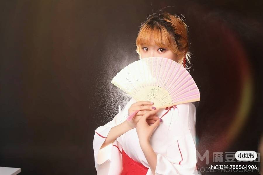 和服模特