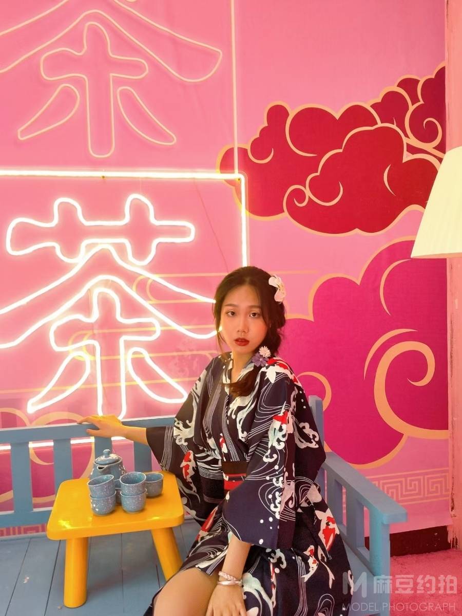 暗黑模特