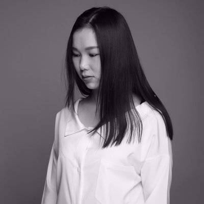 黑白模特