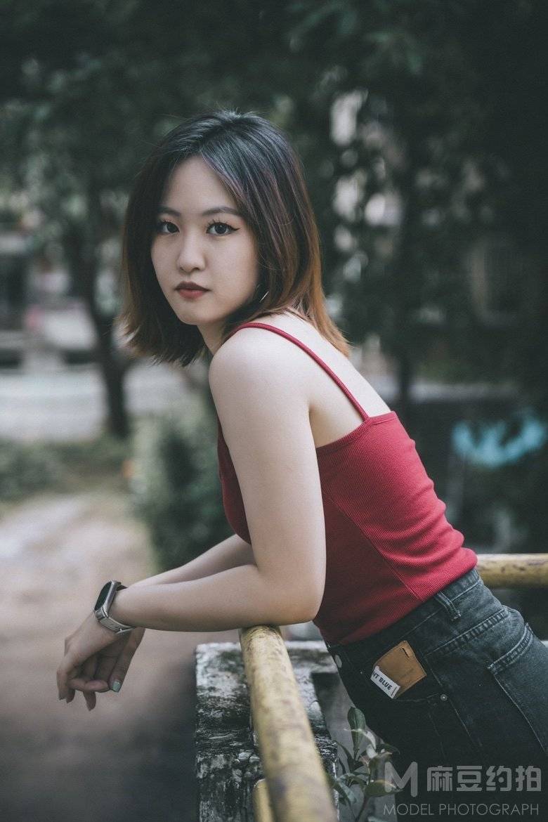 胶片模特