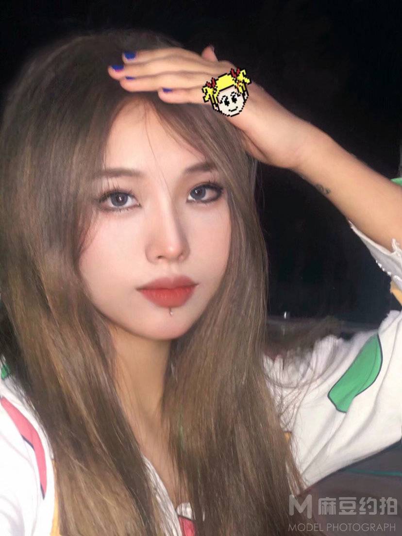 胶片模特