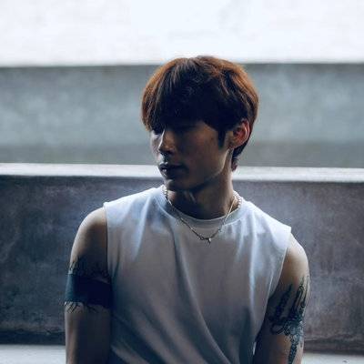 黑白模特