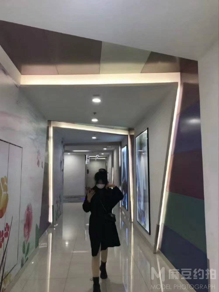 情侣模特