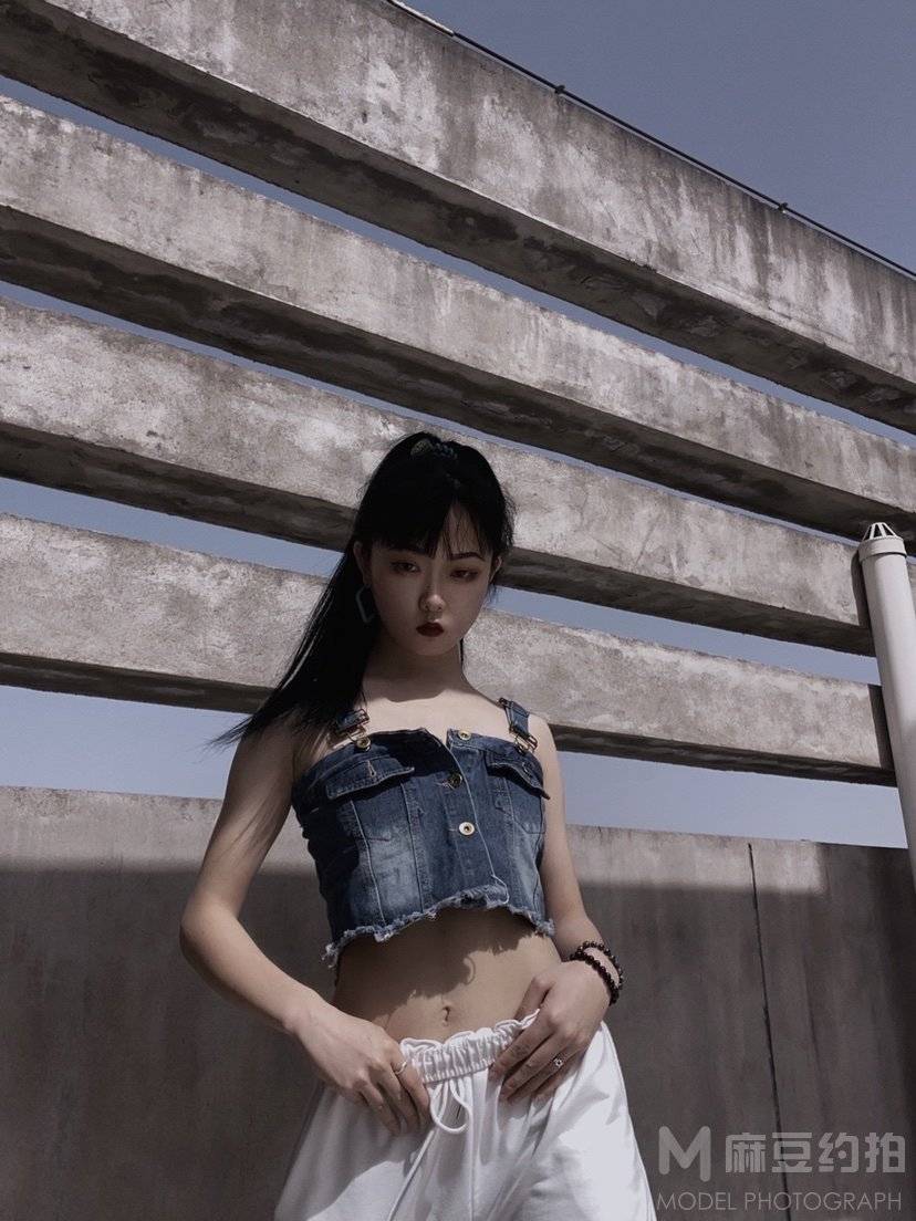 暗黑模特