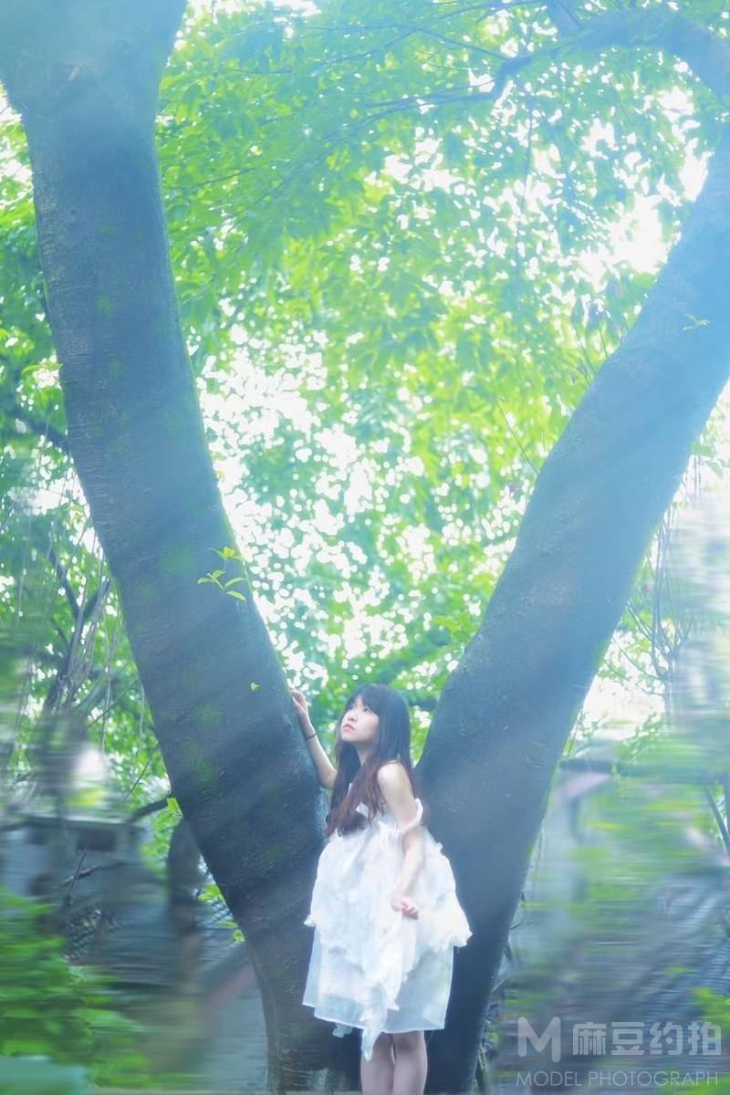 清新模特