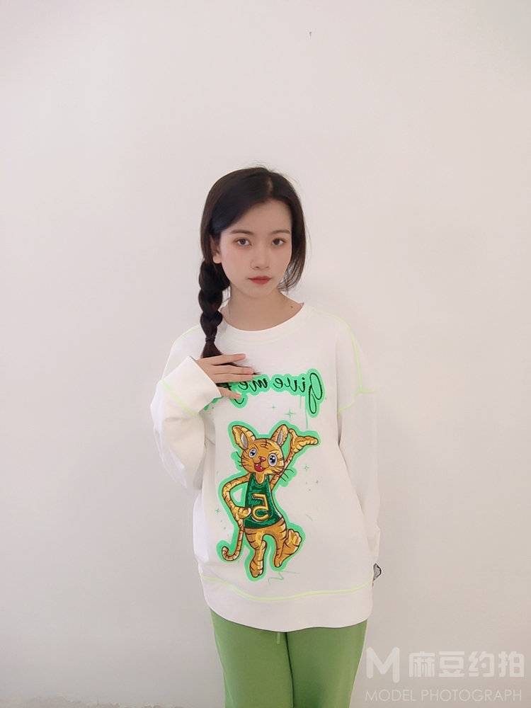 校园模特