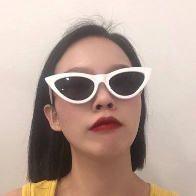 黑白模特