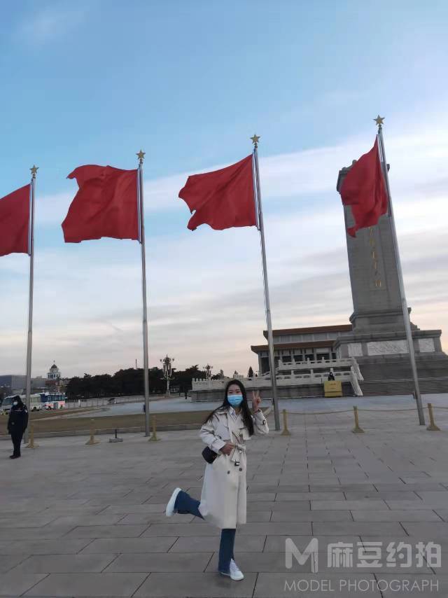校园模特