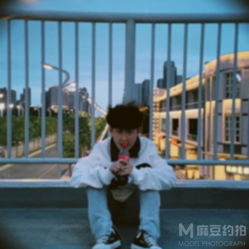 胶片模特