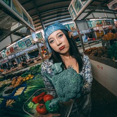 情绪模特