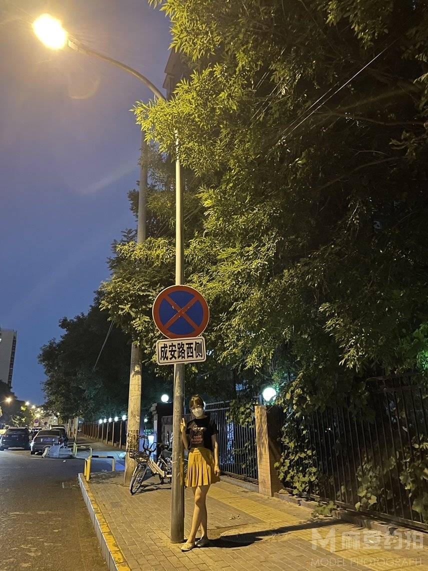 夜景模特