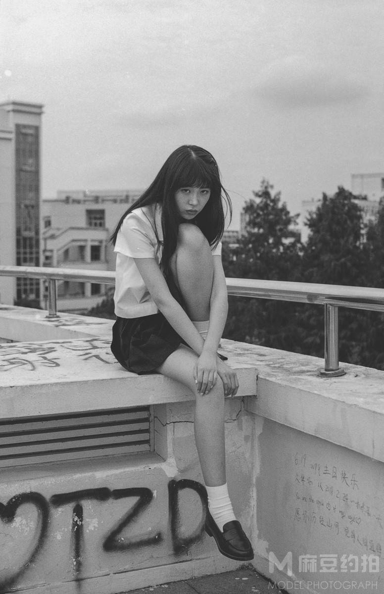 胶片模特